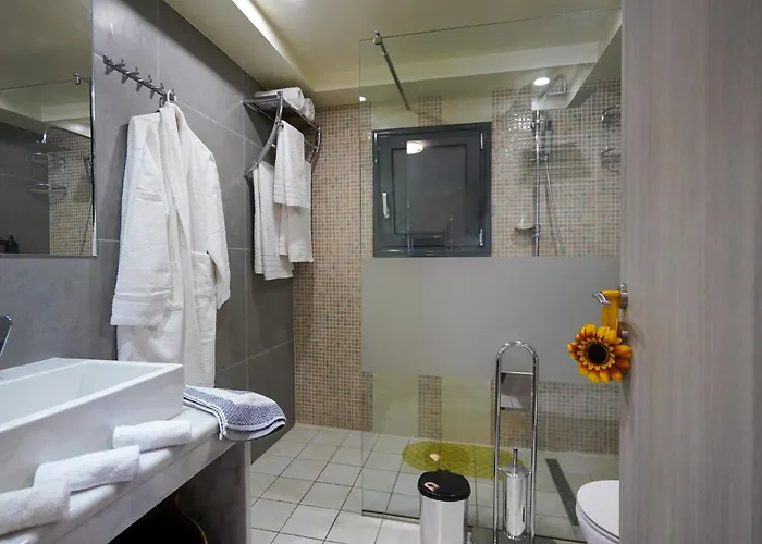 Theo And Ms Luxurious By Filos Inc * Kos Town