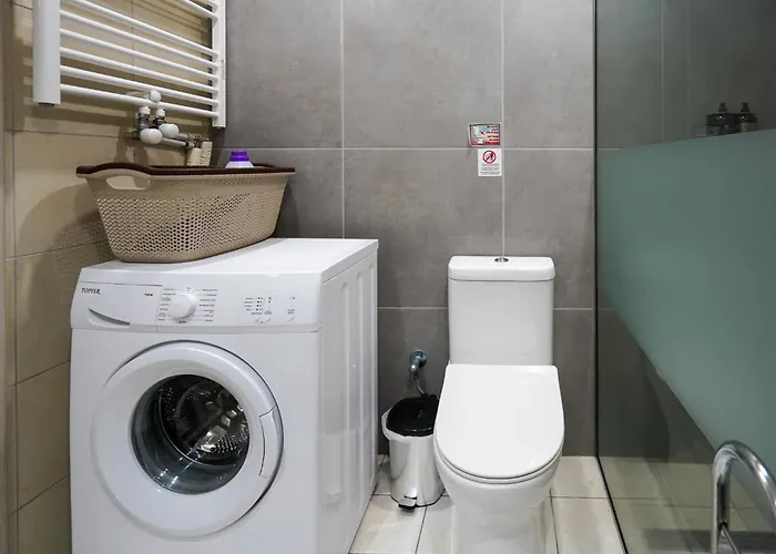 Apartment Theo And Ms Luxurious By Filos Inc