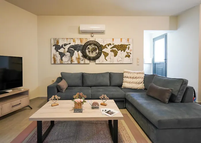 Apartment Theo And Ms Luxurious By Filos Inc