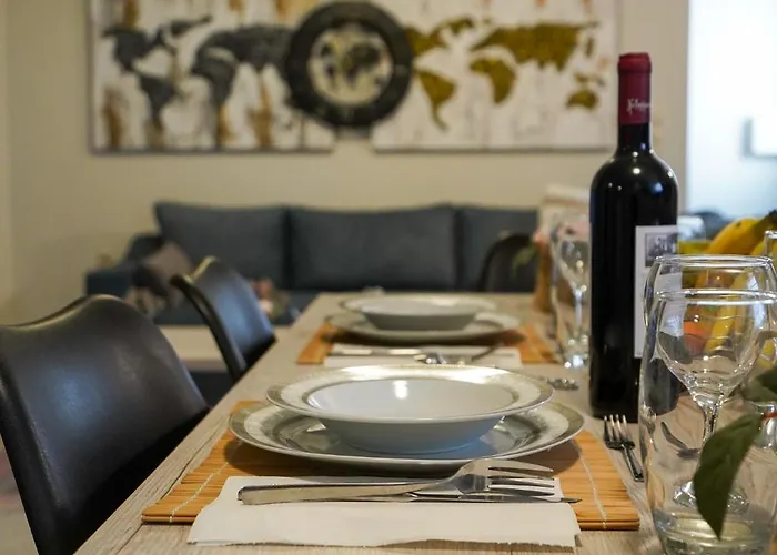 شقة Theo And Ms Luxurious By Filos Inc *